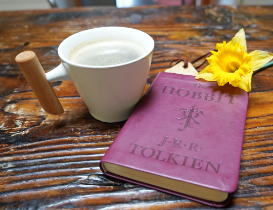 Tapered White Wide Opening Ceramic Mug With Wooden Handle