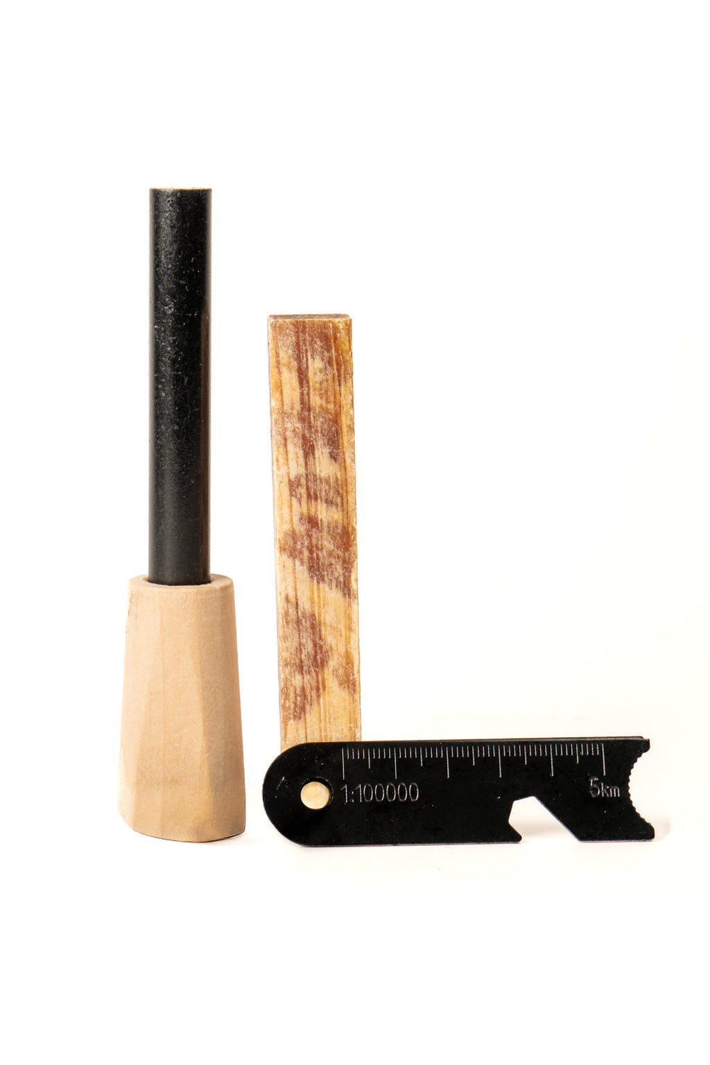 Rugged Fire Starter Survival Kit