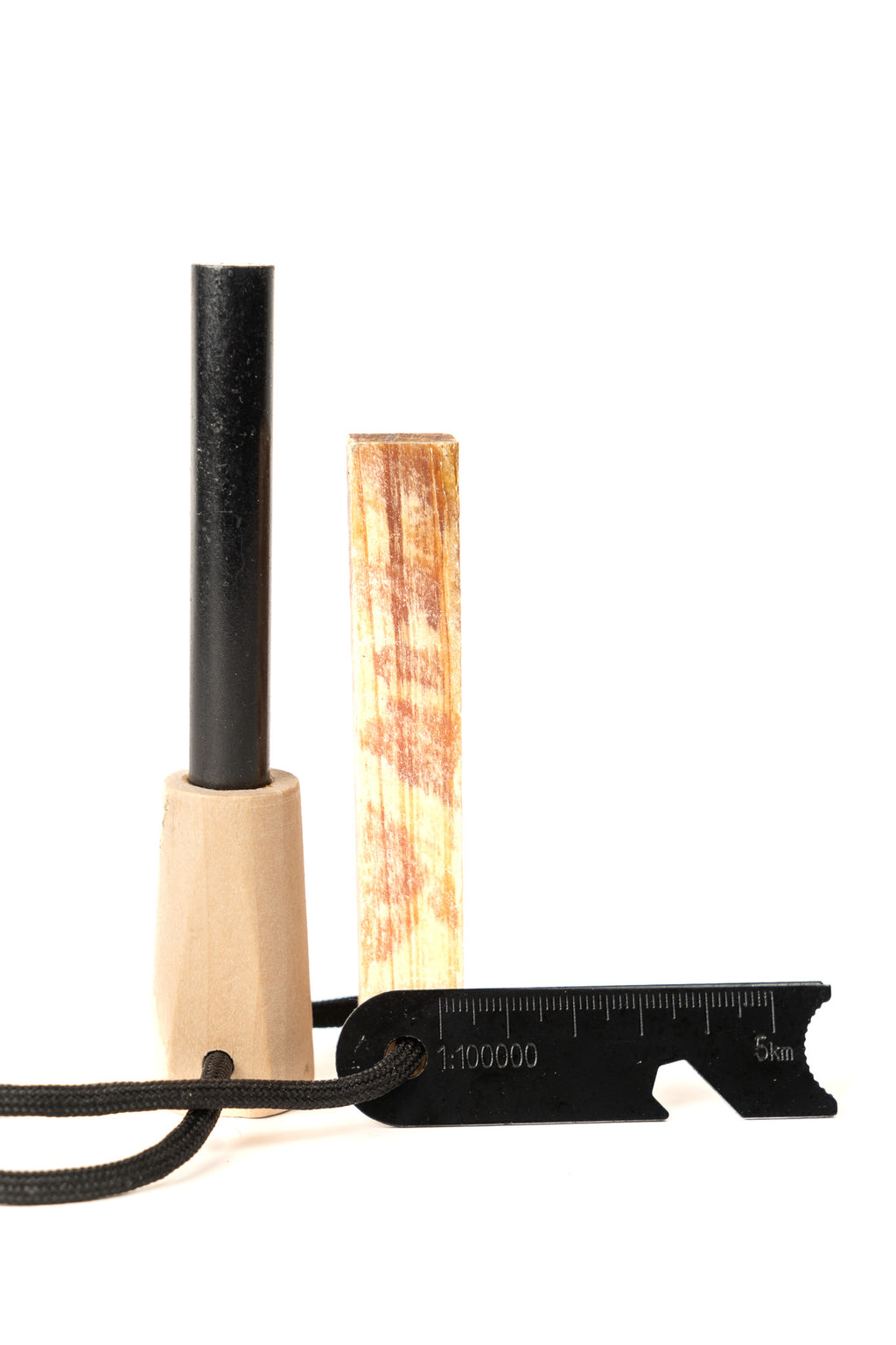 Rugged Fire Starter Survival Kit