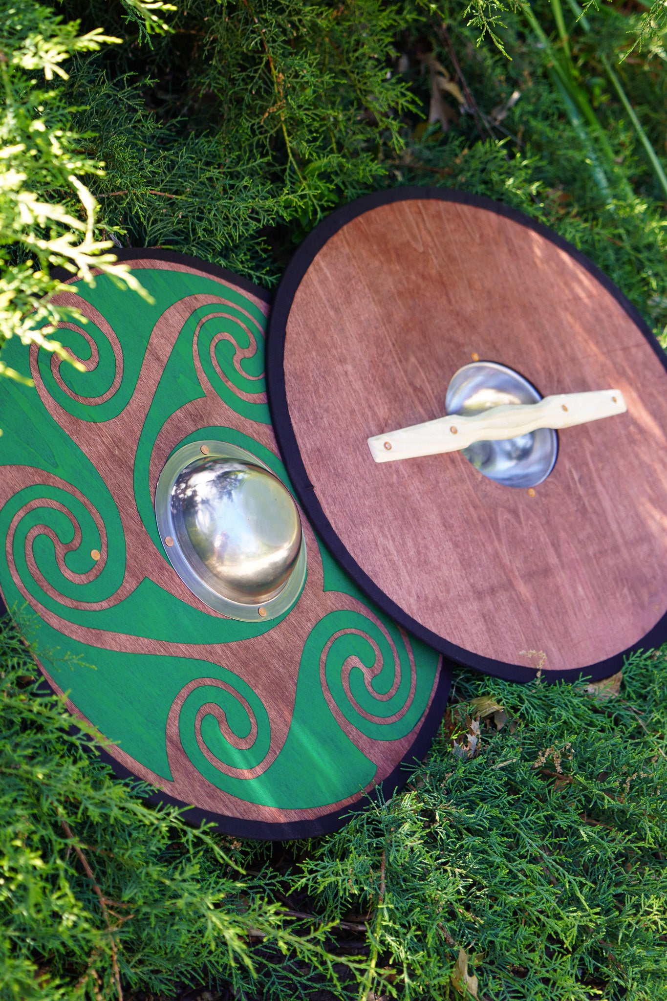 Stained Celtic Swirl Pattern Toy Shield with Steel Boss