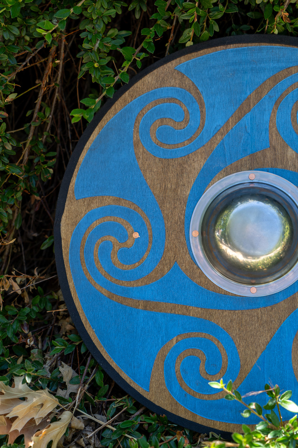 Stained Celtic Swirl Pattern Toy Shield with Steel Boss