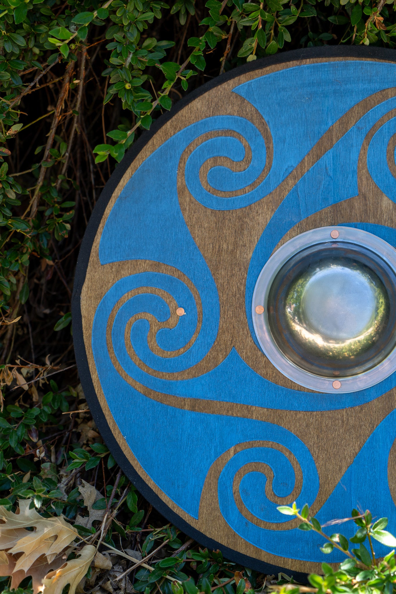 Stained Celtic Swirl Pattern Toy Shield with Steel Boss