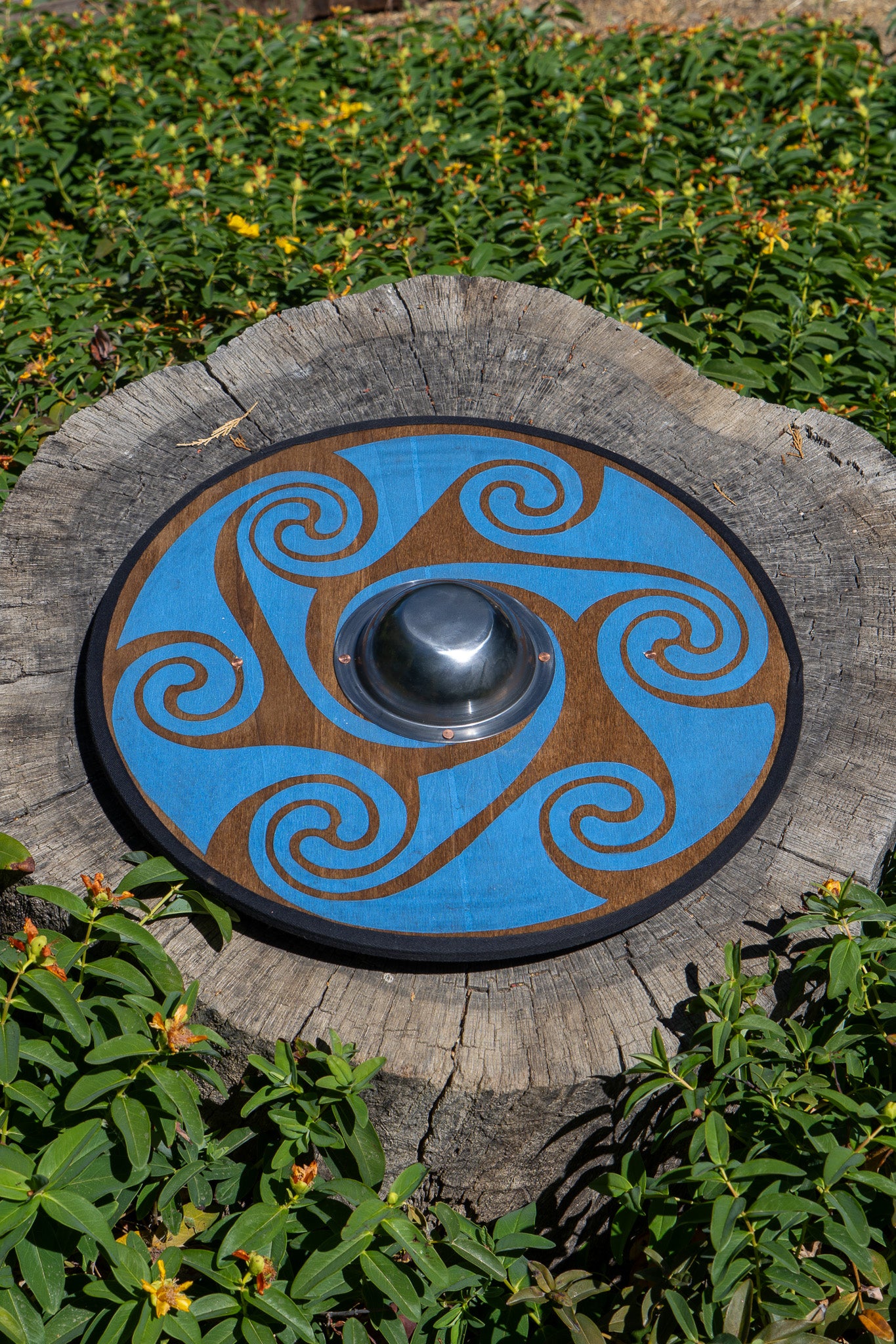 Stained Celtic Swirl Pattern Toy Shield with Steel Boss