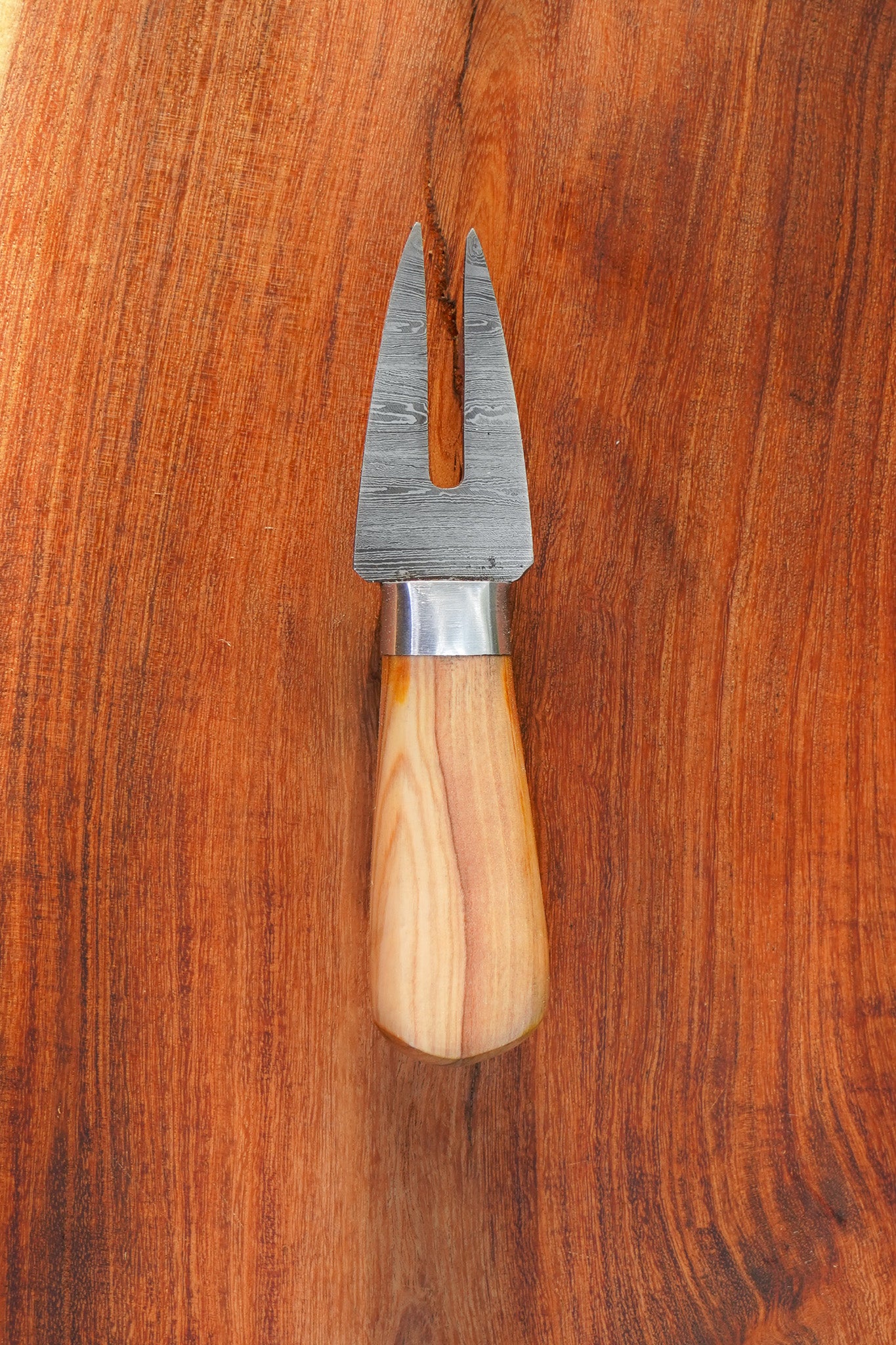 Damascus Cheese Knife Set - Olive Wood Handle and Leather Storage Case