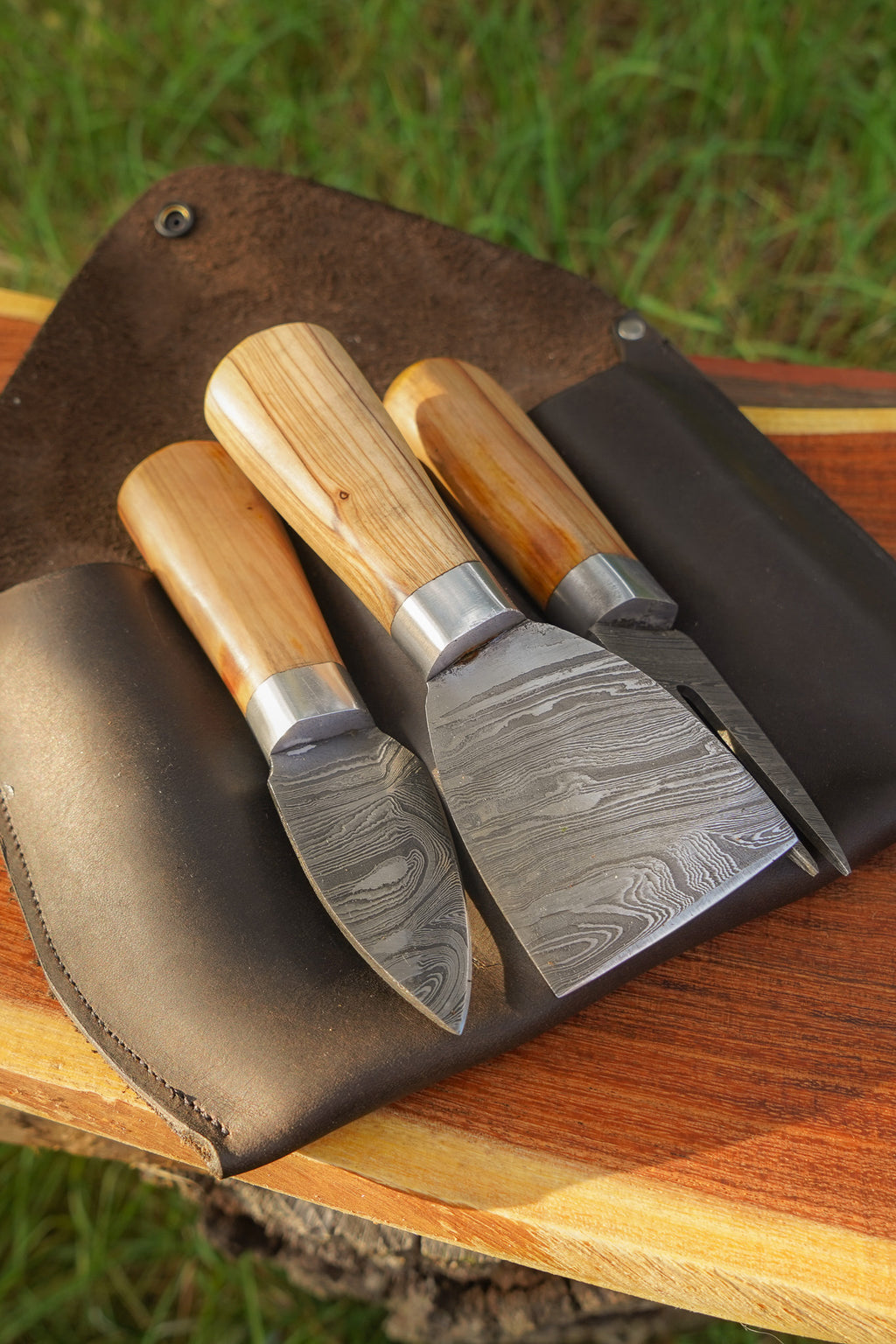 Damascus Cheese Knife Set - Olive Wood Handle and Leather Storage Case