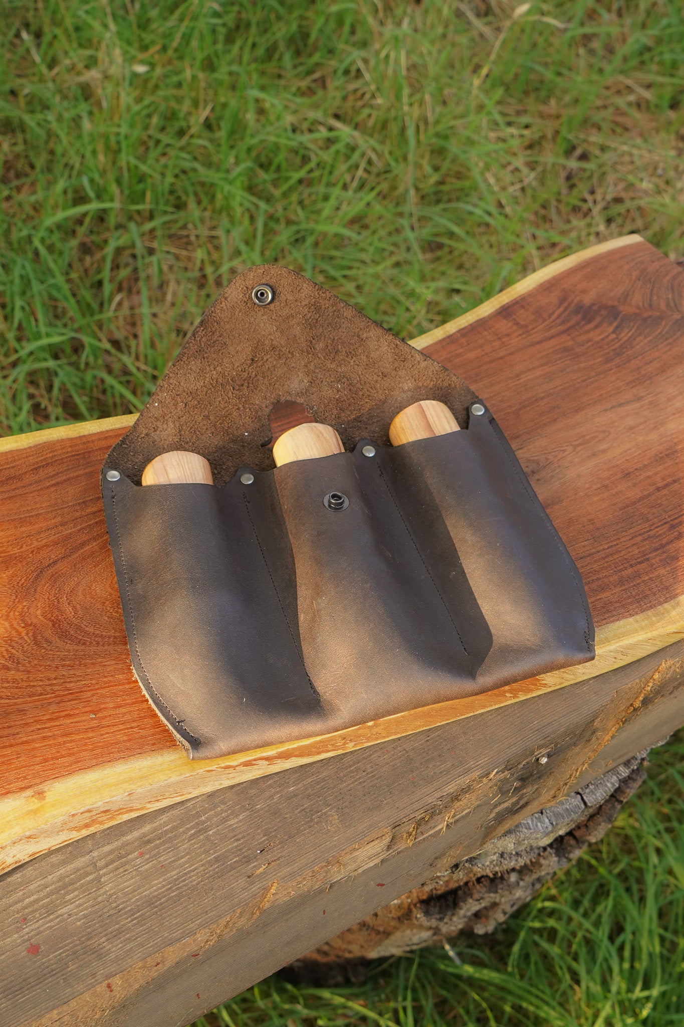 Damascus Cheese Knife Set - Olive Wood Handle and Leather Storage Case