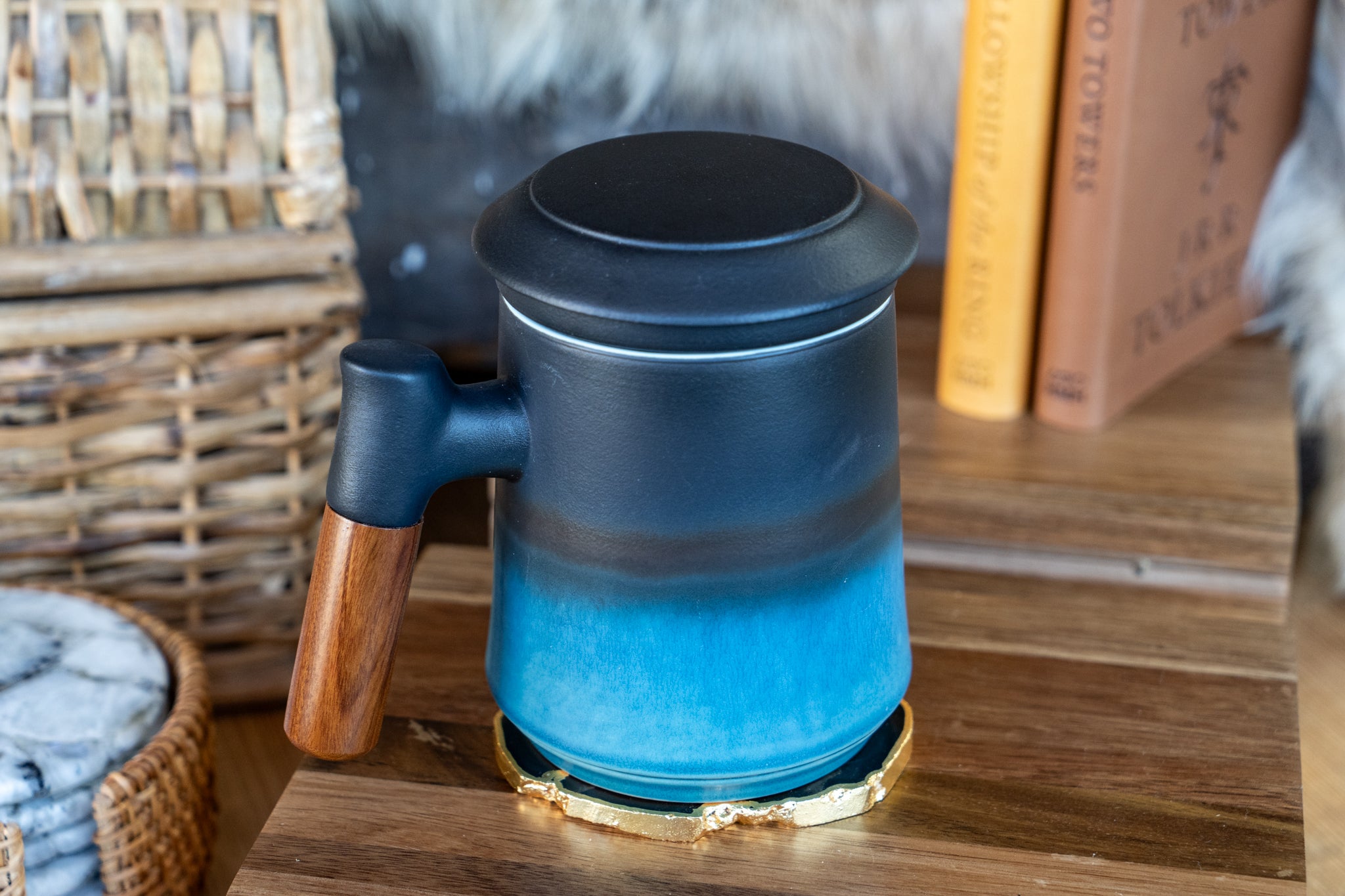 Japanese Ceramic Loose Tea Steeping Mug with Wood Handle