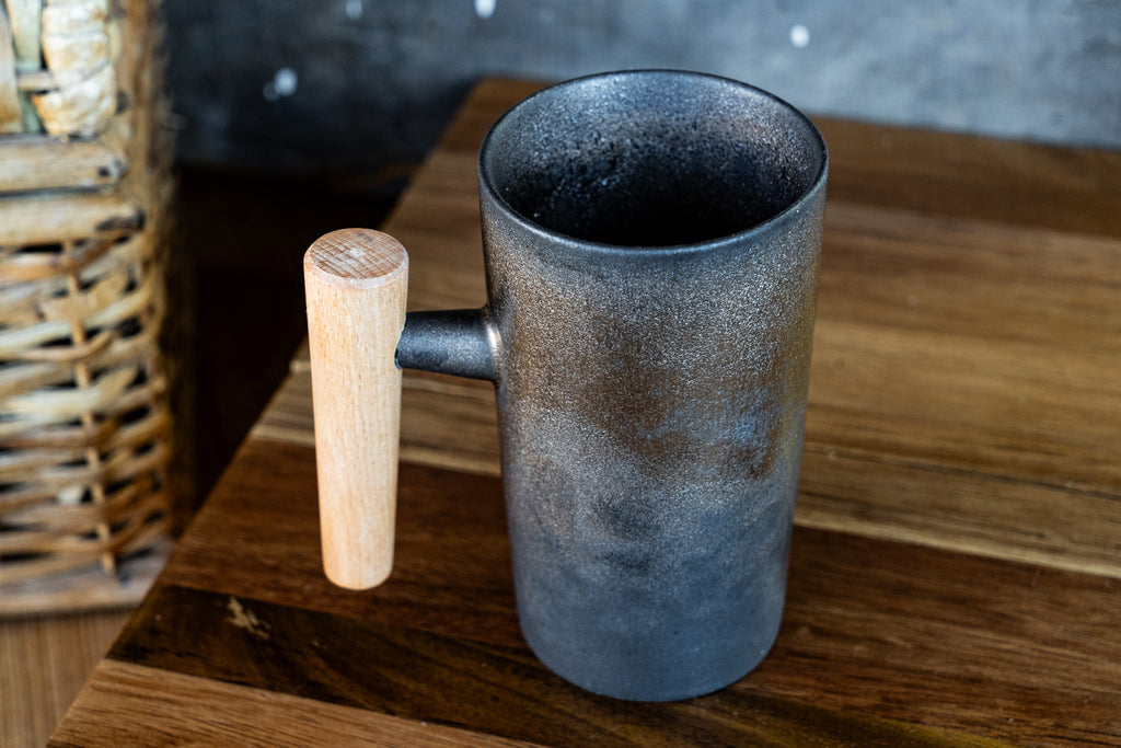 Industrial-chic Mug with Wooden Handle