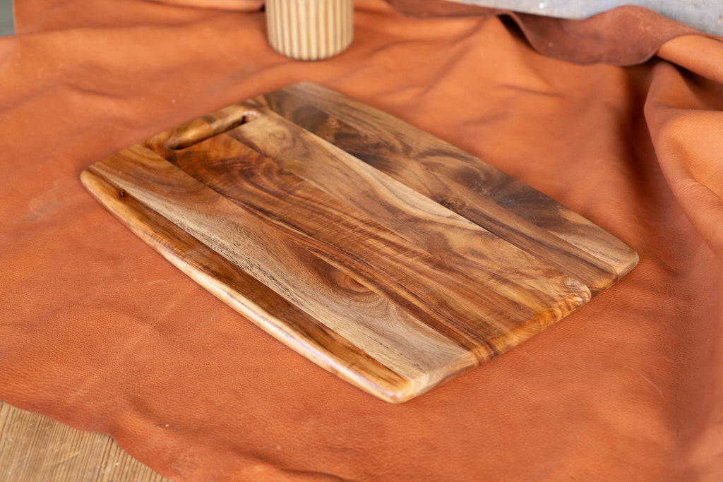Handcrafted Acacia Wood Cutting Board with Handle – Perfect for Cooking & Serving