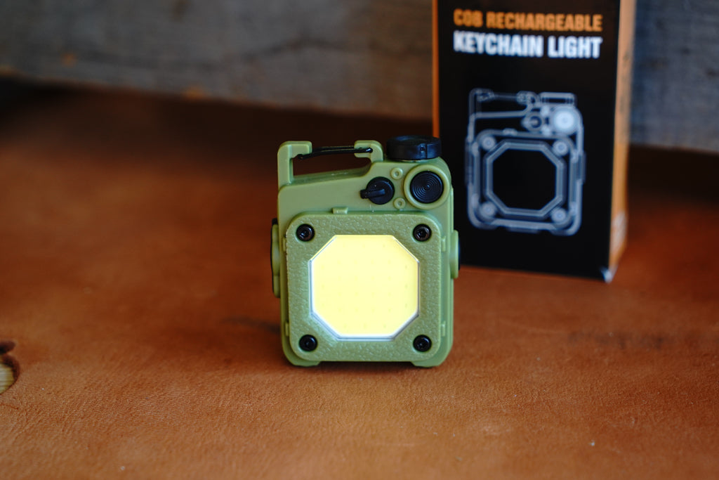 Multi-Use Cob Outdoorsman Keychain Light