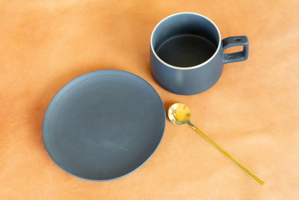 Modern Black Ceramic Mug Set