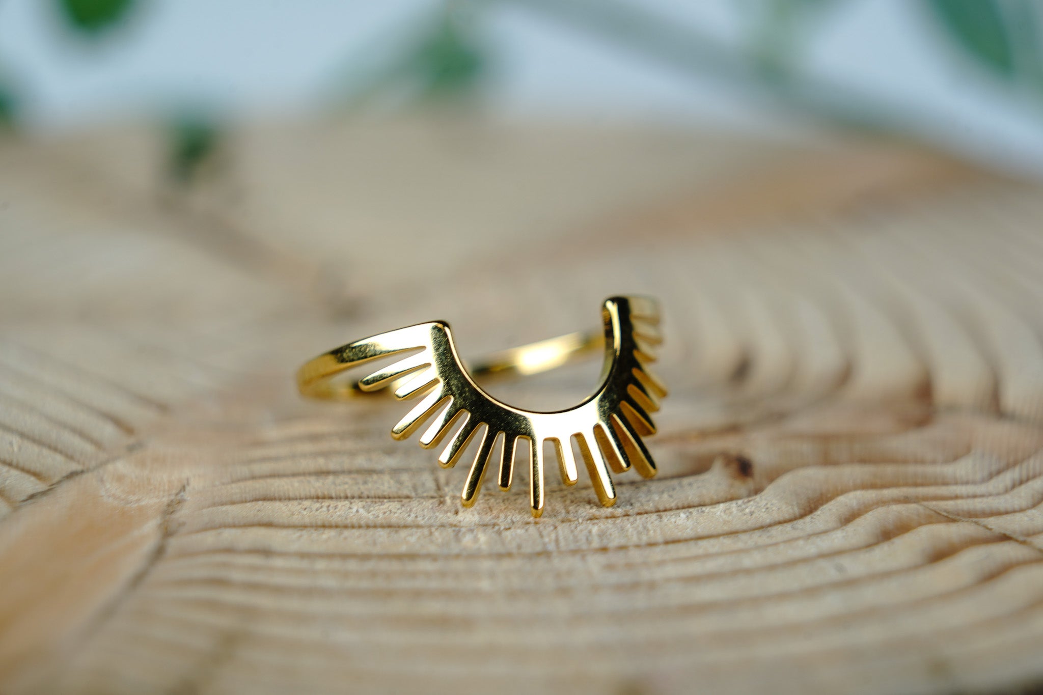 Nature Inspired Sunburst Gold Ring