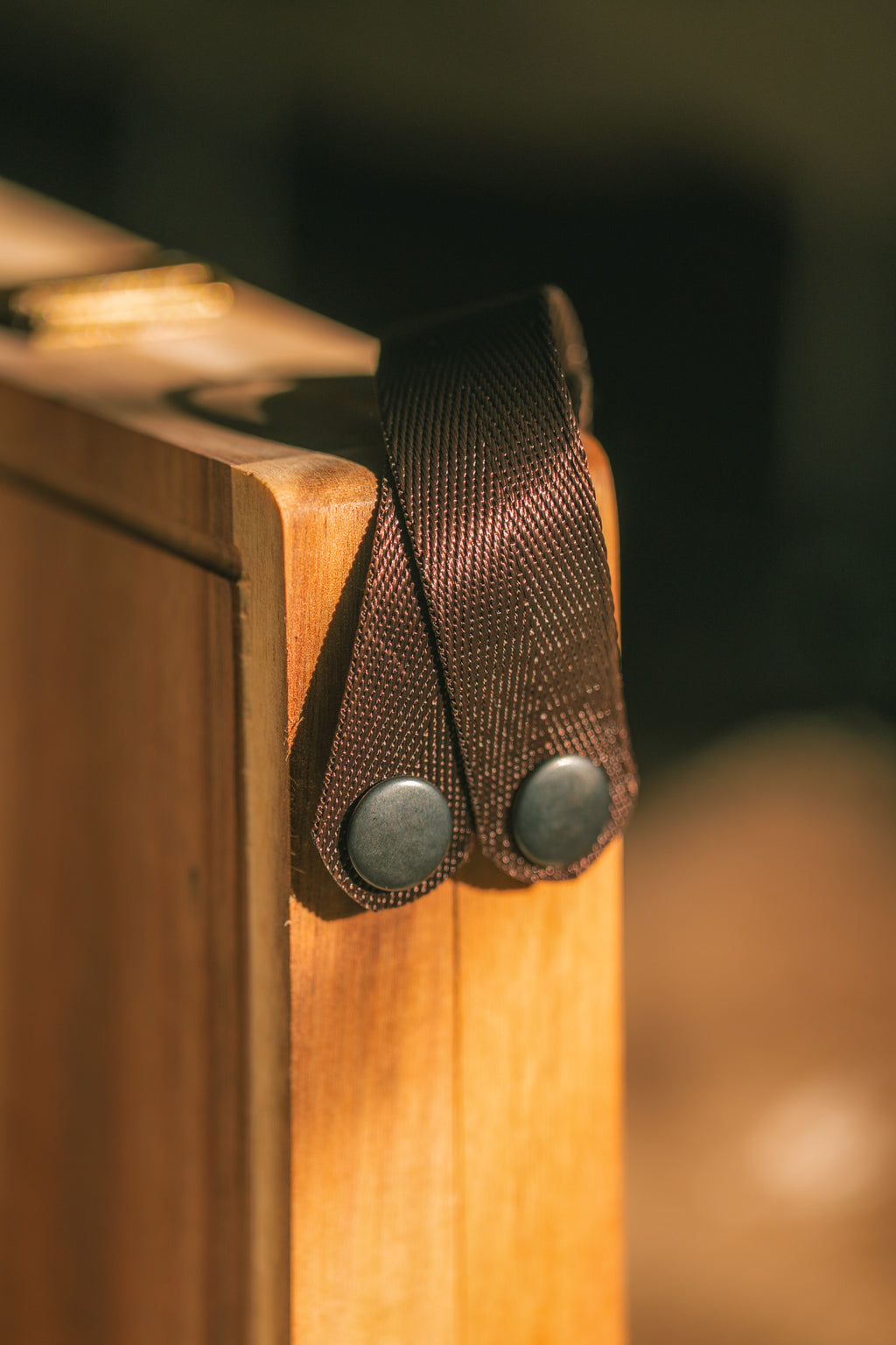 Acacia Folding Cheese Board with Webbing Handles