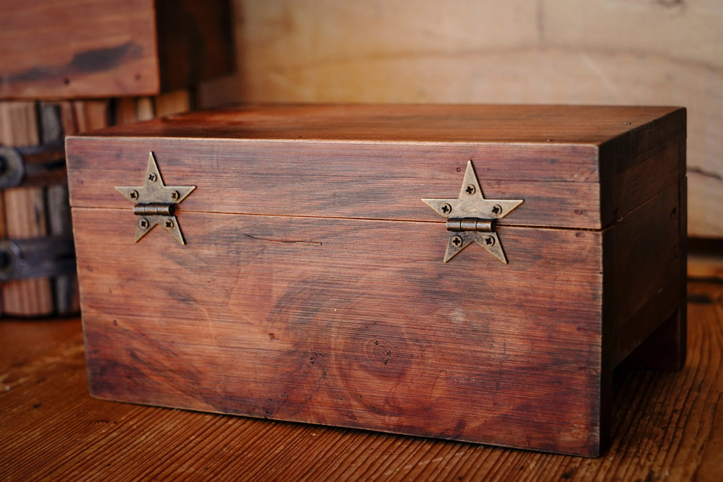 Small Steel Star Hinges with Bronze Finish