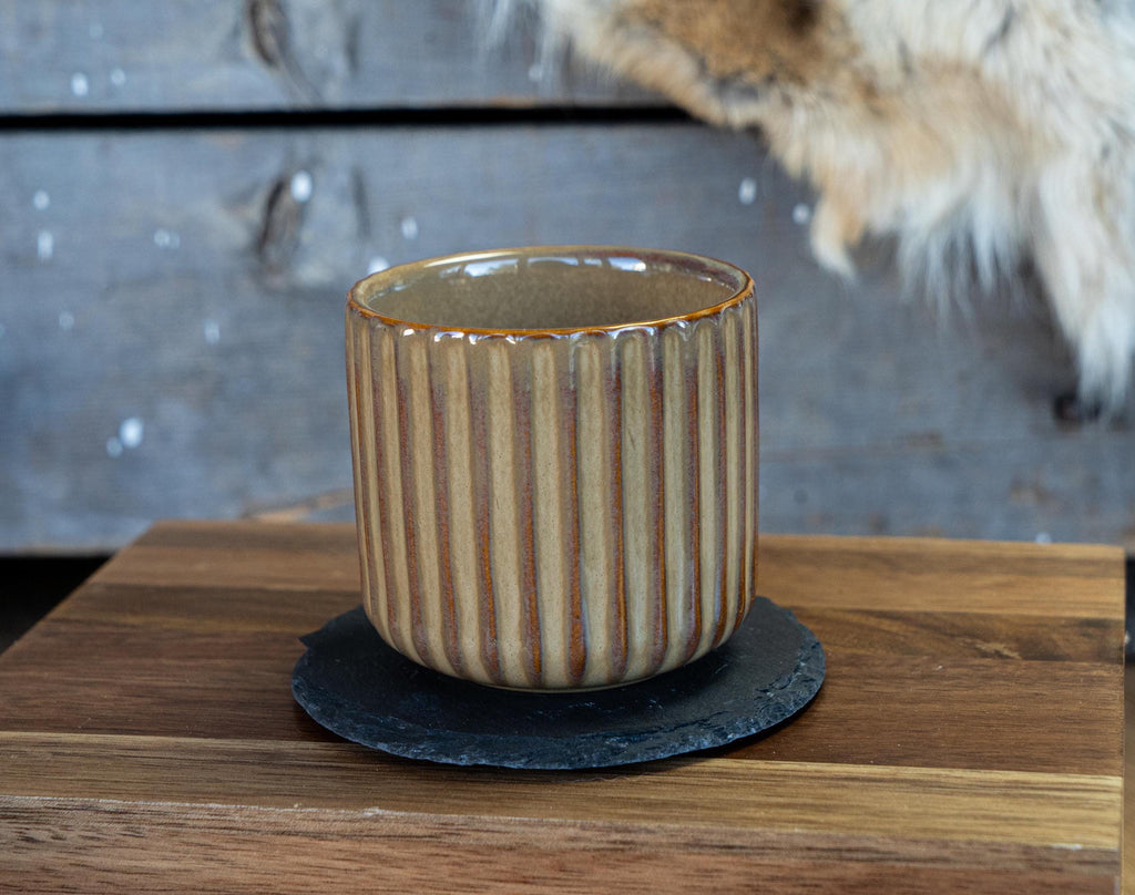 Beige Ribbed Ceramic Coffee Mug: Rustic Stoneware Tea Cup