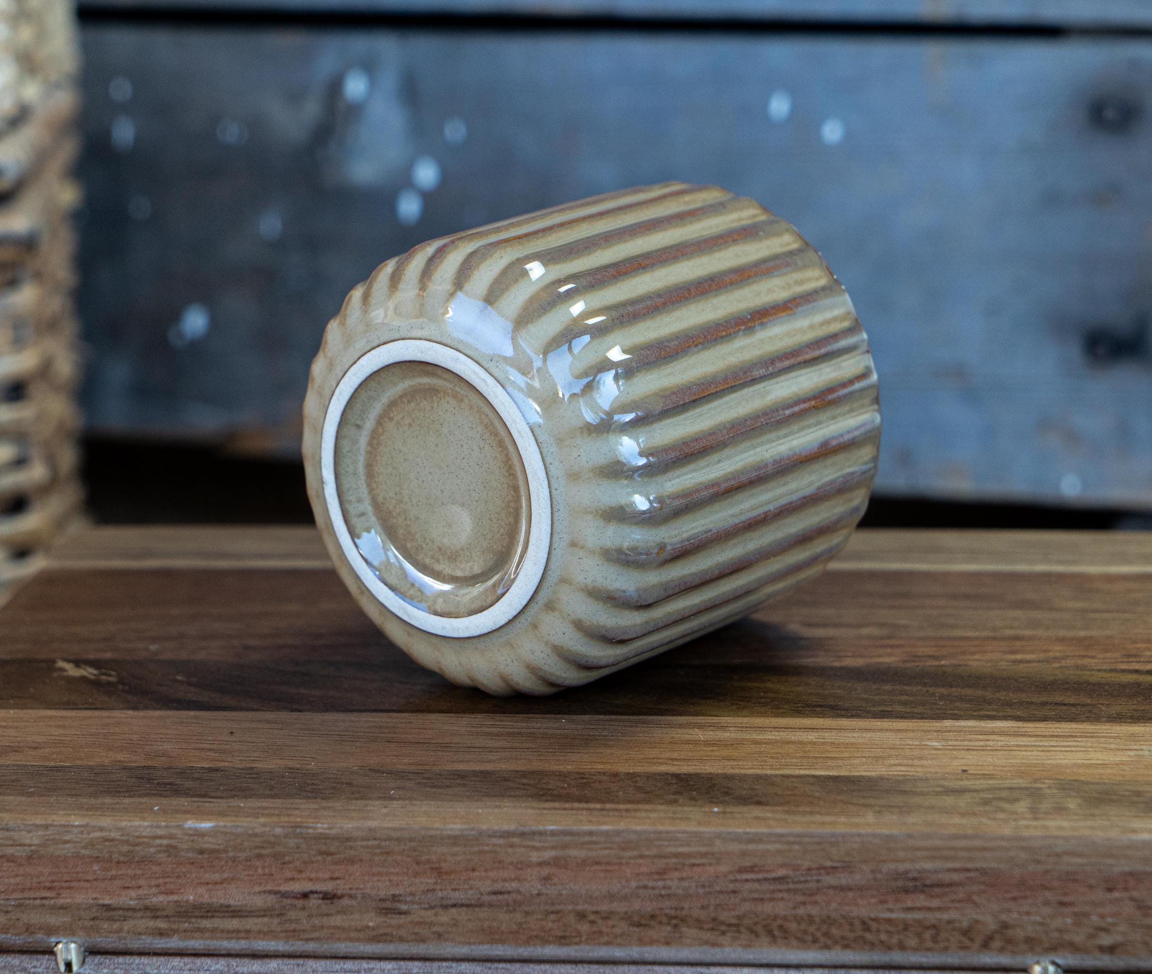 Beige Ribbed Ceramic Coffee Mug: Rustic Stoneware Tea Cup