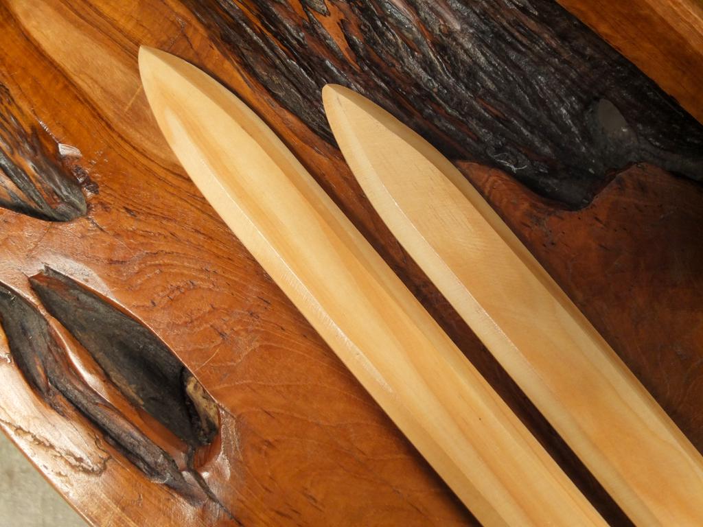 Sturdy Pine Wood Glossy Sword