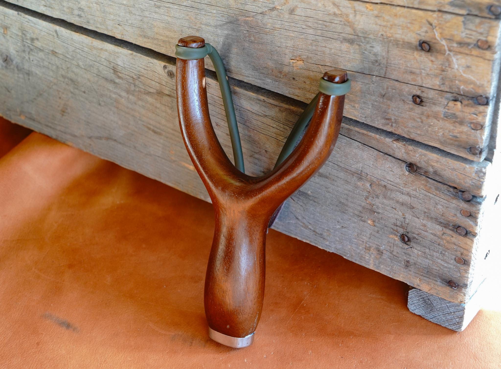 Classic Hardwood Slingshot - Traditional Design