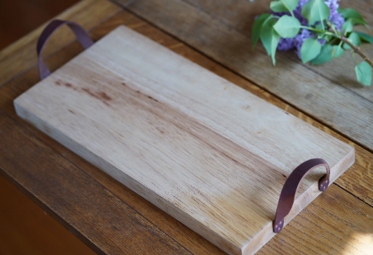 Para Wood Cutting and Serving Board with Leather Handles