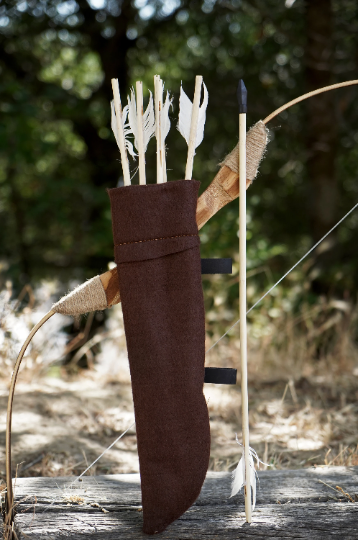 Wooden Toy Bow and Arrow Set with Felt Cloth Quiver & Six Rubber Tipped Arrows
