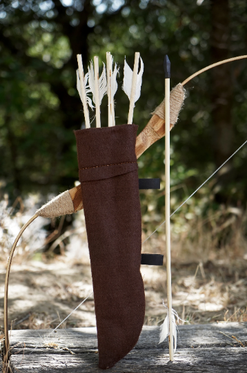 Children's Wooden Toy Bow and Arrow Set with Felt Cloth Quiver & Six Rubber Tipped Arrows