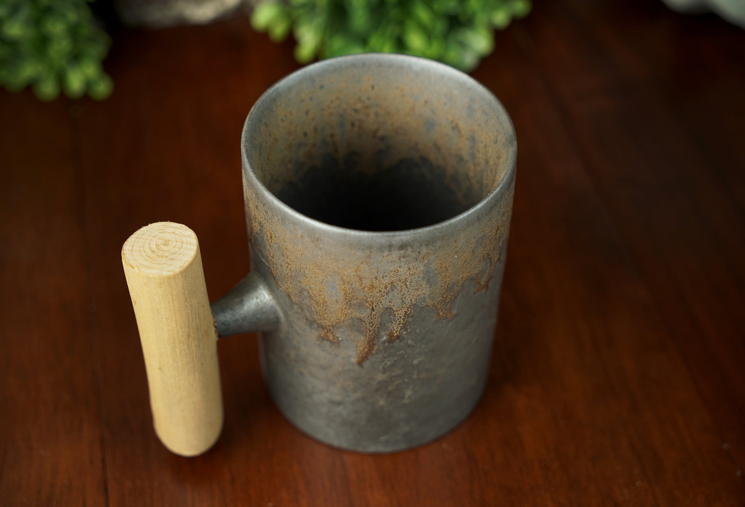 Iron Bronze Glazed Ceramic Mug with Wooden Handle